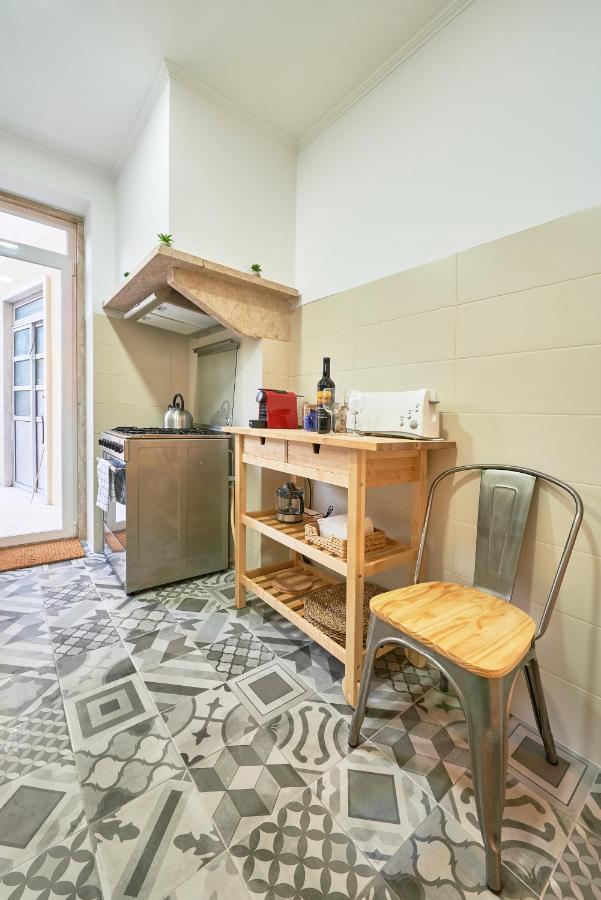 Belem Light Filled With Patio, By Timecooler Apartamento *